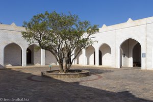 im Museumskomplex von Al Baleed