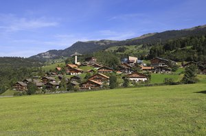 In das Bergdorf Halsiberg Reuti