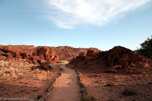Weg zu den Felszeichnungen von Twyfelfontein
