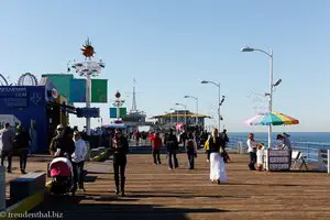 auf dem Pier von Santa Monica