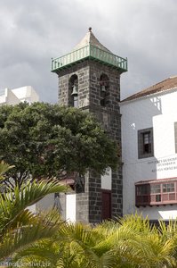 Gymnasium Alonso Perez Diaz auf der Plaza Santo Domingo