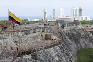 Blick über das Castillo San Felipe von Cartagena.