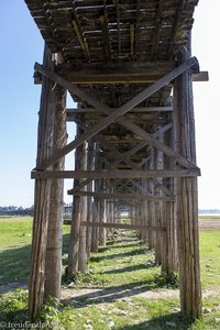 die U-Bein-Brücke bei Amarapura