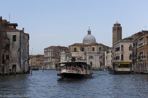 Im Vaporetto über den Canal Grande nach Lido