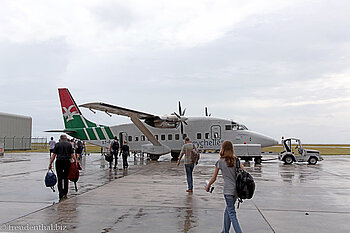 Flugzeug von Mahé nach Praslin