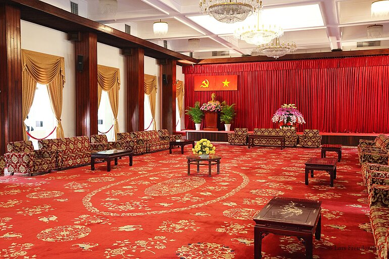 Konferenzsaal im Erdgeschoss des Wiedervereinigungspalastes in Saigon