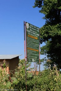 Vorschrifts-Schild im Mago Nationalpark