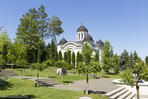 in der Gartenanlage des Kloster Curchi in Moldawien