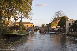 am frühen Morgen bei Le Somail