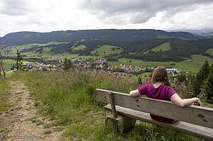 Rastbank auf dem Sonneckgrat