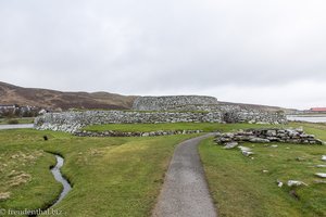 Fußweg zum Broch of Clickimin