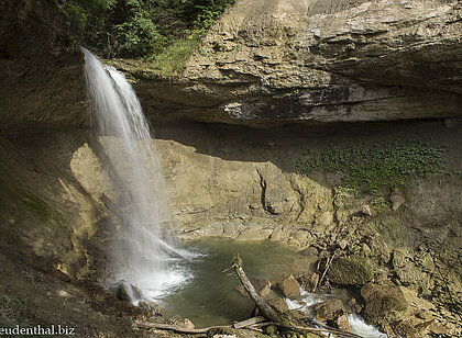 Zu den Scheidegger Wasserfällen