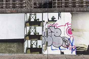 auf der Westseite der East Side Gallery