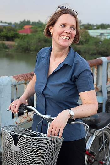 Annette freut sich über die Radtour im Mekong-Delta.