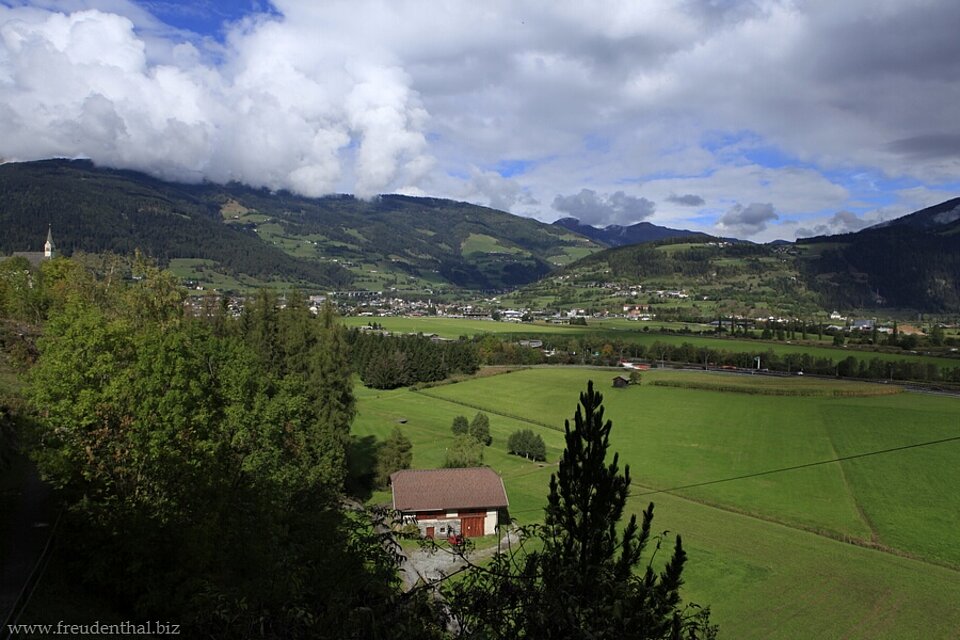 Ausblick von der Burg Reifenstein in Südtirol