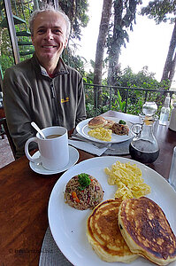 Aber ein super Frühstück - Hotel Flor de Bromelia