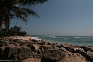 Stelzenfischer am Meer bei Koggala