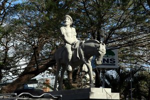 Reiterdenkmal in der Avenida Central