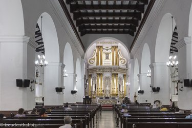 Innenraum der Basílica Nuestra Señora de la Candelaria