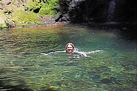 Schwimmen bei der Catarata Escondida