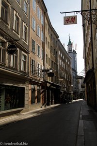 früh morgens in der Getreidegasse