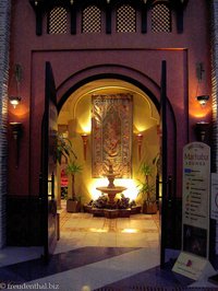 Dubai - Eingang zur Marhaba Lounge