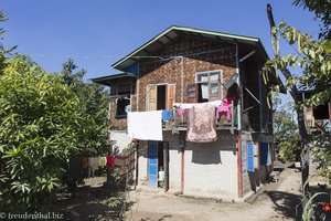 Bauernhaus zwischen Shan-Berge und Inle-See