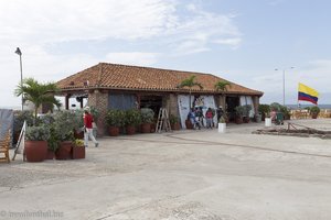 Das Café del Mar auf der Stadtmauer von Cartagena.