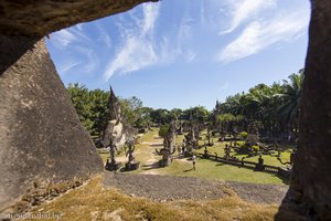 Aussicht aus dem Kürbis auf den Buddhapark bei Vientiane