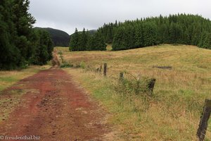 Wanderweg von der Gruta do Natal zu den Mistérios dos Negros