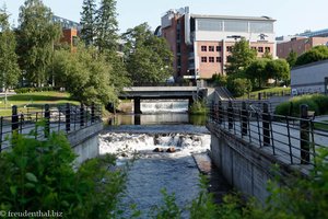 Ufer der Akerselva bei Nydalen - Oslo