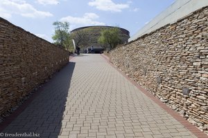 Zugang zum Hügel des Visitor Center von Morapeng