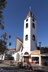 die Kirche von Isnos in Kolumbien