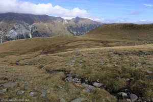 noch ist der Himmel blau vor dem Schlotterjoch