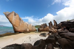 Felsen in der Baie Laraie