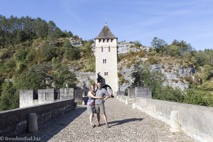 Anne und Lars bei der Pont Valentré in Cahors