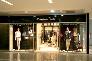 Massimo Dutti-Shop beim Aéroport international de Mohammed V