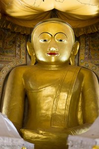Buddha-Figur im Lemyethna Tempel von Bagan