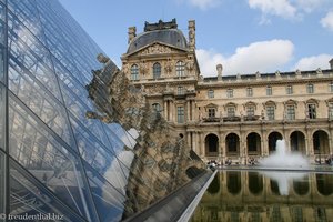 Louvre Glaspyramide