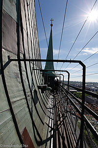 Rundgang um die Kirchturmspitze der Olai-Kriche