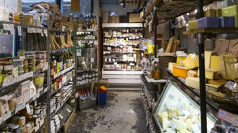 Essex Street Market in New York