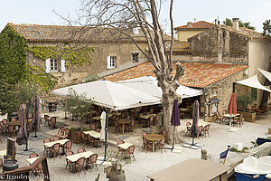 Restaurant am Canal du Midi in Le Somail