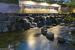 Wasserfall am Cheonggyecheon in Seoul