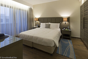 The Cove Rotana Resort - Schlafzimmer