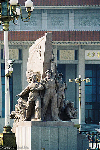 Arbeiterdenkmal am Platz des Himmlischen Friedens in Peking