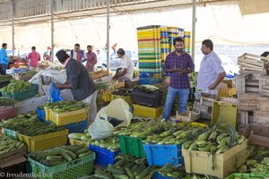 Händler beim Gemüsemarkt
