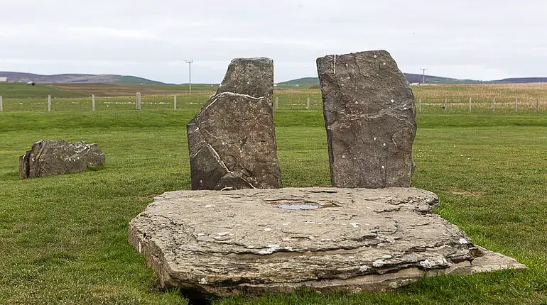 Eine Grabstelle bei den Stehenden Steinen von Stenness