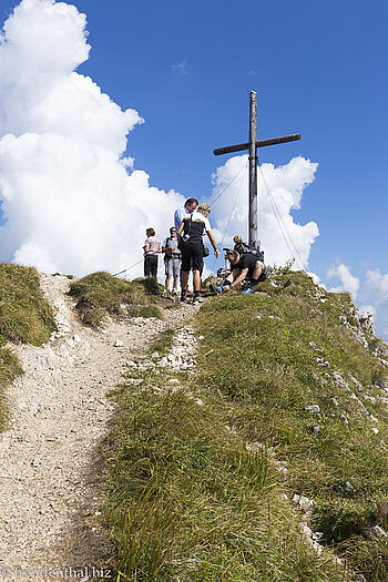 Gipfelkreuz der Kühgundspitze