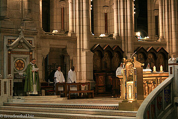 Gottesdienst in der Sacré-Cœur Montmartre