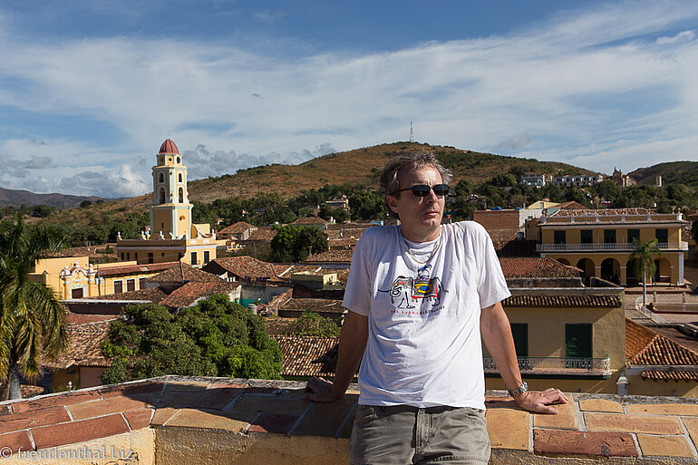 Lars auf den Aussichtsturm vom Palacio de Cantero
